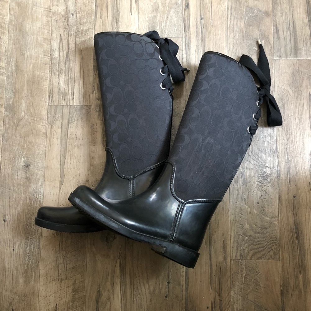 Black Coach Rainboots ☔️
